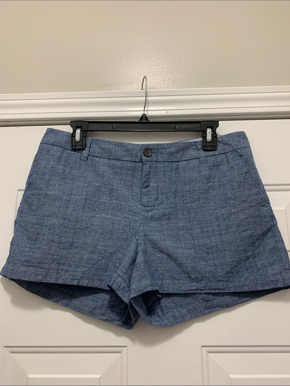 3/$15 Merona 100% Cotton Chambray Blue Shorts Size 8